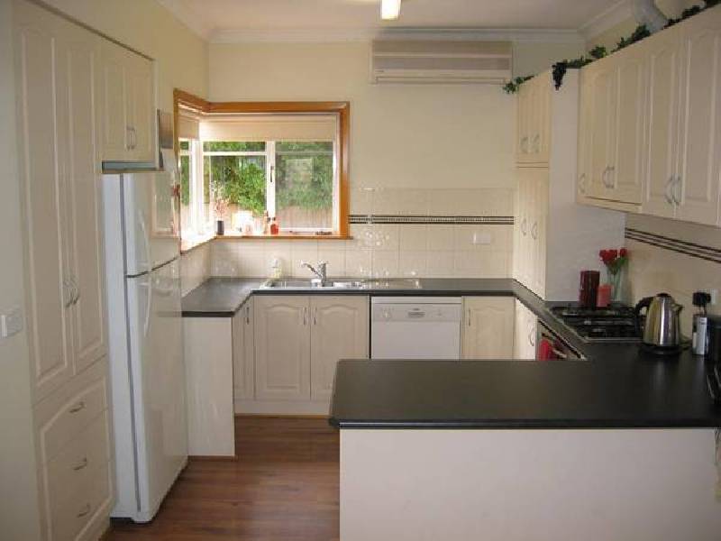 45 Peace Ave, Warragul VIC 3820