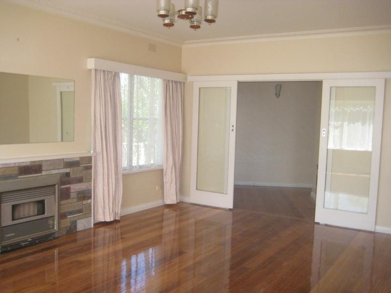 2 Banksia Street, Warragul VIC 3820