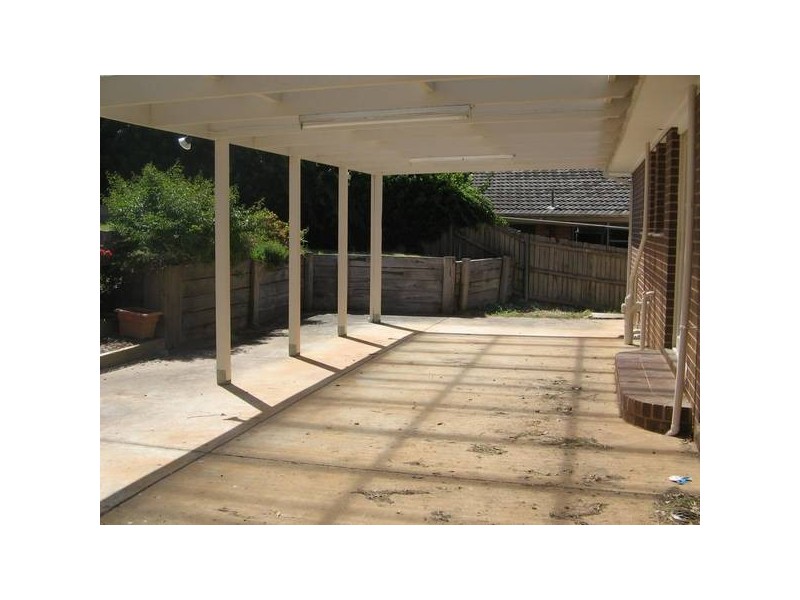 7 Boanyoo Street, Drouin VIC 3818