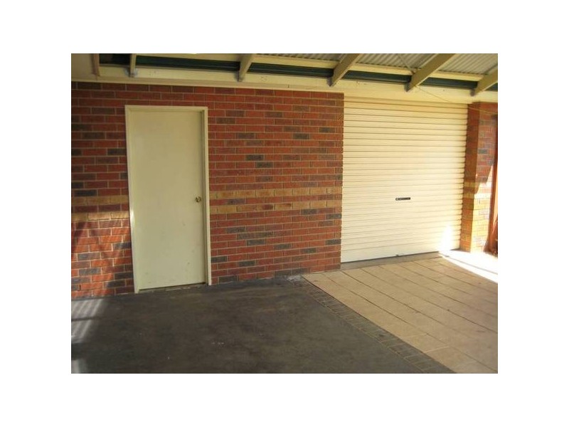 6 Tracie Court, Drouin VIC 3818