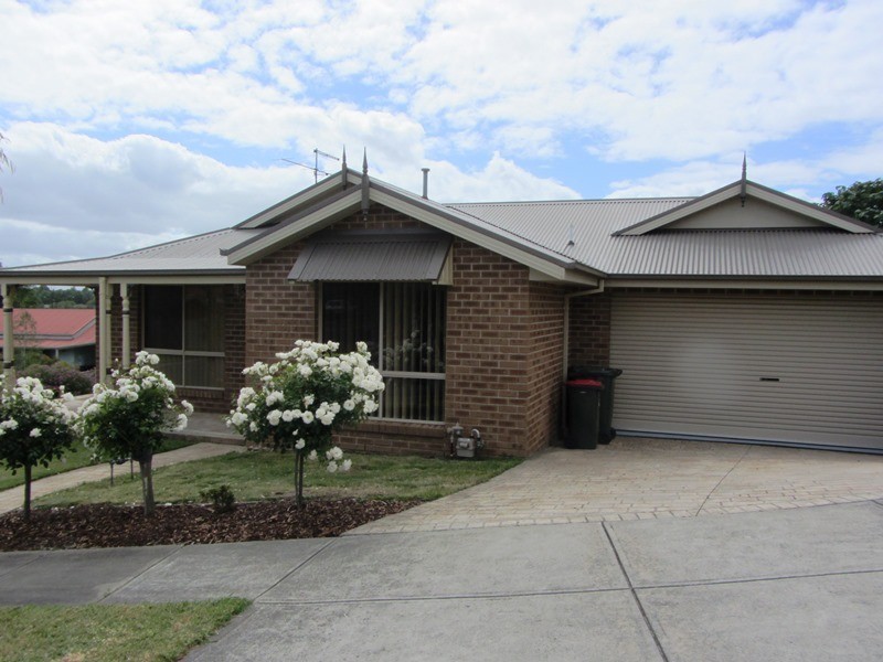 1 Domain Court, Warragul VIC 3820