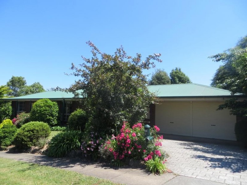 1 Maple Way, Warragul VIC 3820