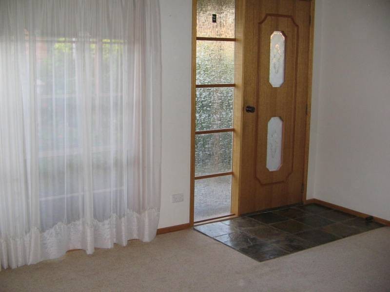 2/31 Witton Street, Warragul VIC 3820