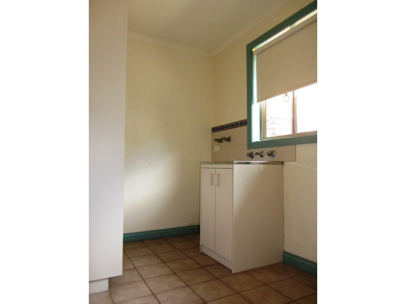 1/34 Lilleys Road, Warragul VIC 3820