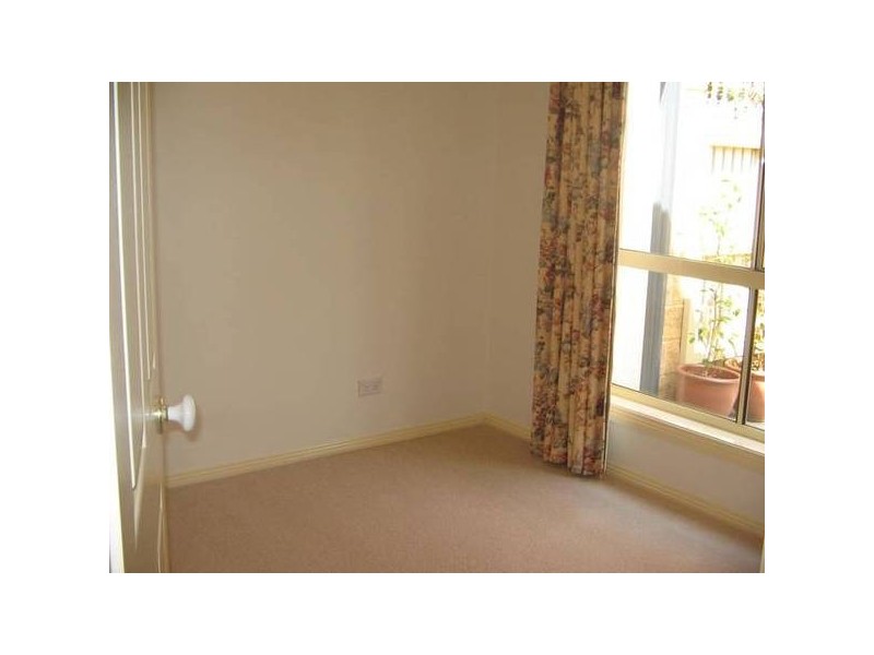 4 Rees Close, Drouin VIC 3818