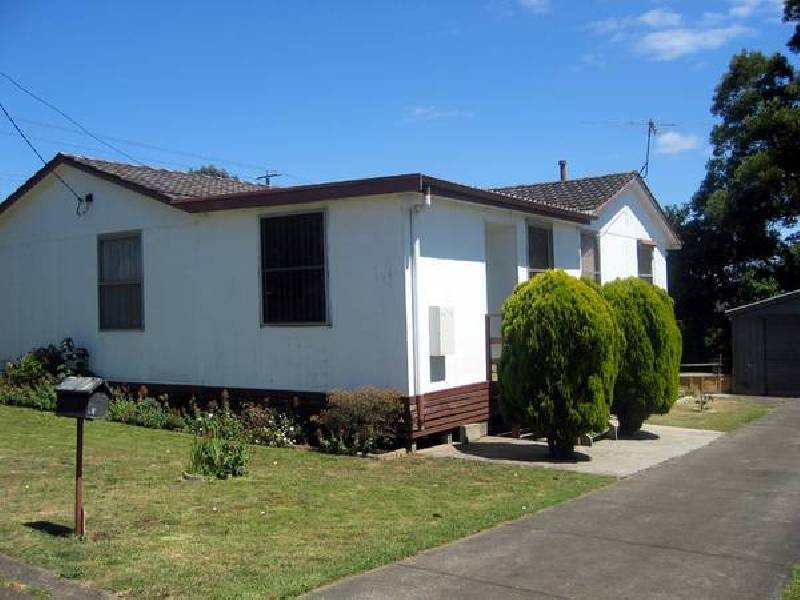 8 Pettit Street, Warragul VIC 3820