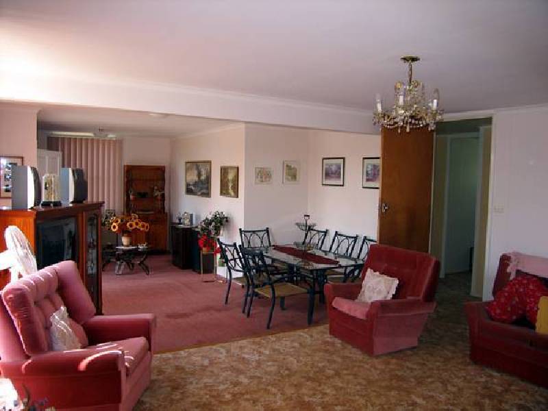 8 Pettit Street, Warragul VIC 3820