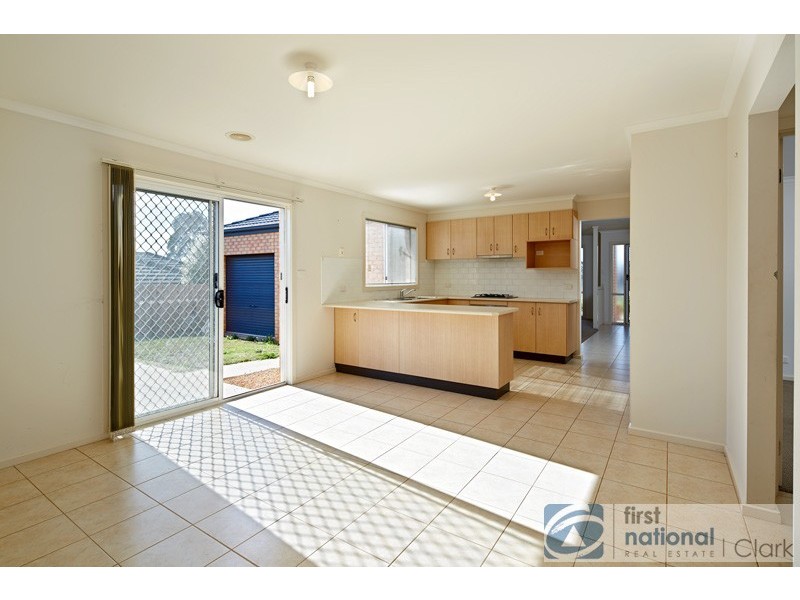 6 Oxley Place, Warragul VIC 3820