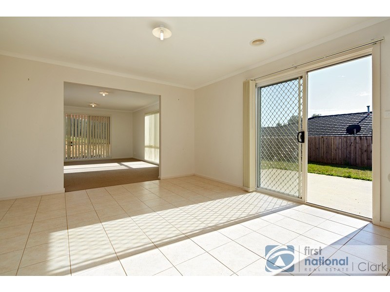 6 Oxley Place, Warragul VIC 3820