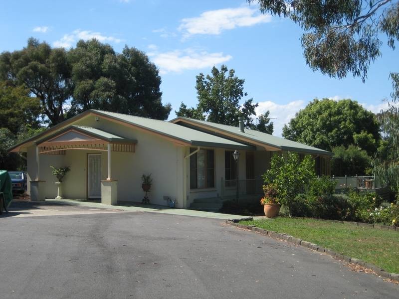 17 Stirling Street, Warragul VIC 3820