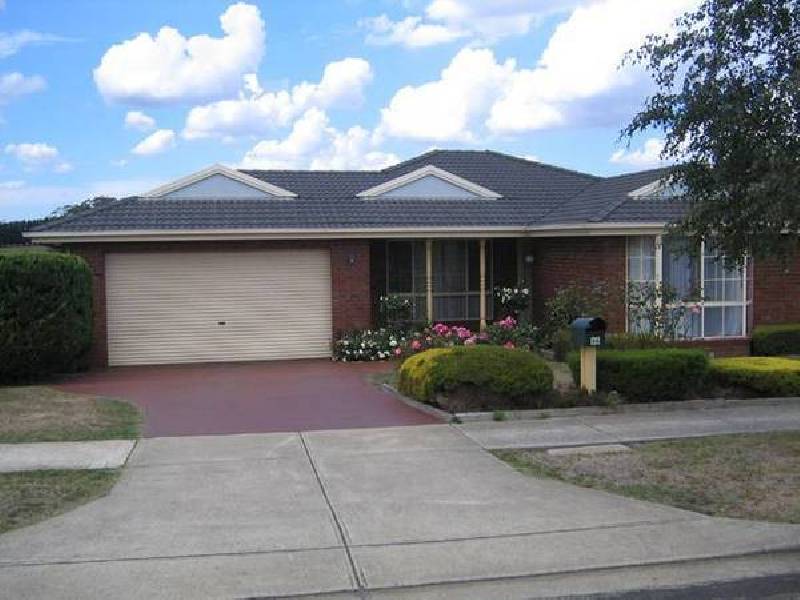 46 Outlook Drive, Drouin VIC 3818