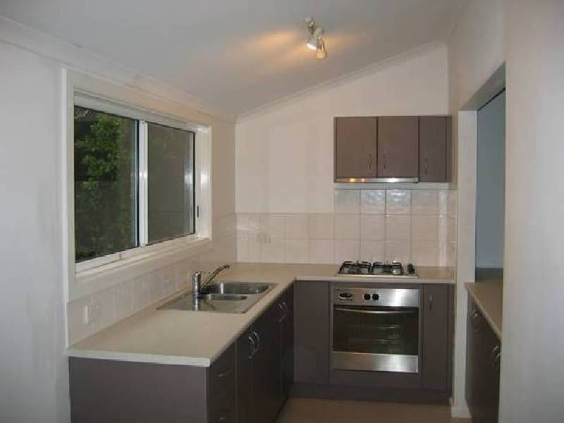 6 Wylie Avenue, Warragul VIC 3820