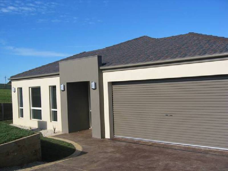 74 Dawson Drive, Warragul VIC 3820