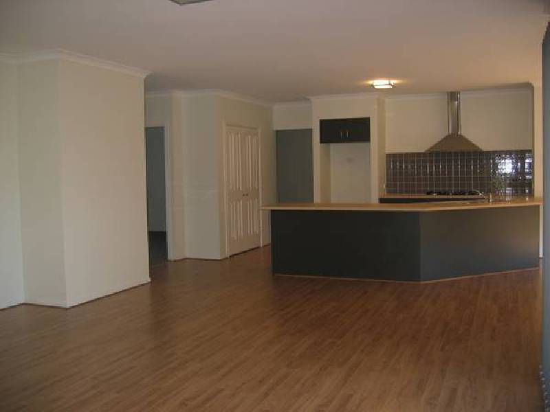 74 Dawson Drive, Warragul VIC 3820