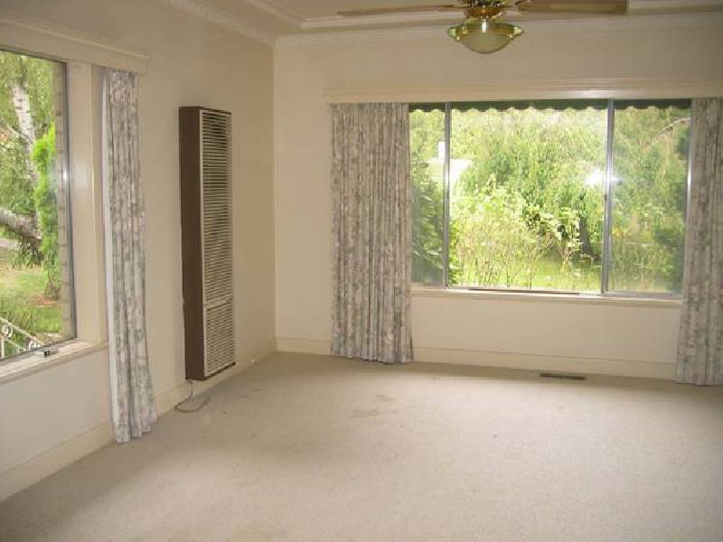 29 Young Street, Drouin VIC 3818
