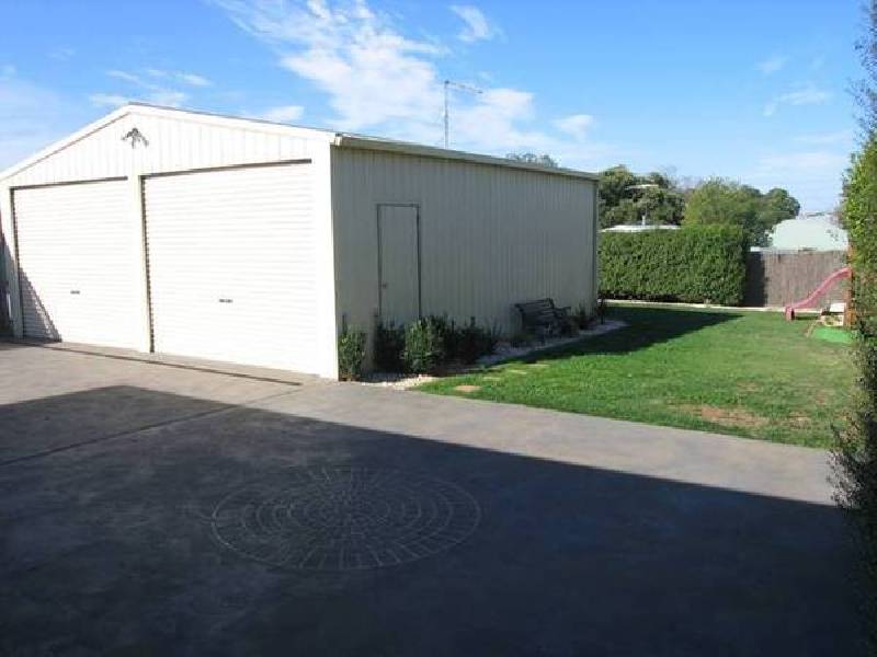 36 Peace Avenue, Warragul VIC 3820
