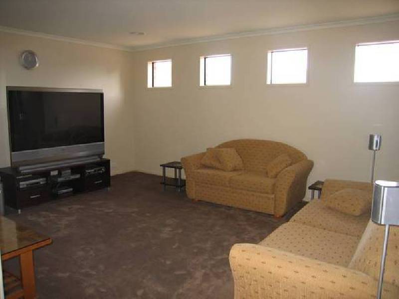 33 Hardy Drive, Trafalgar VIC 3824