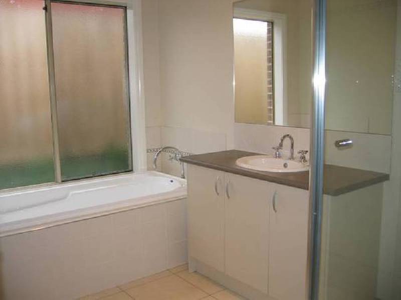 22 Blaxland Crescent, Warragul VIC 3820