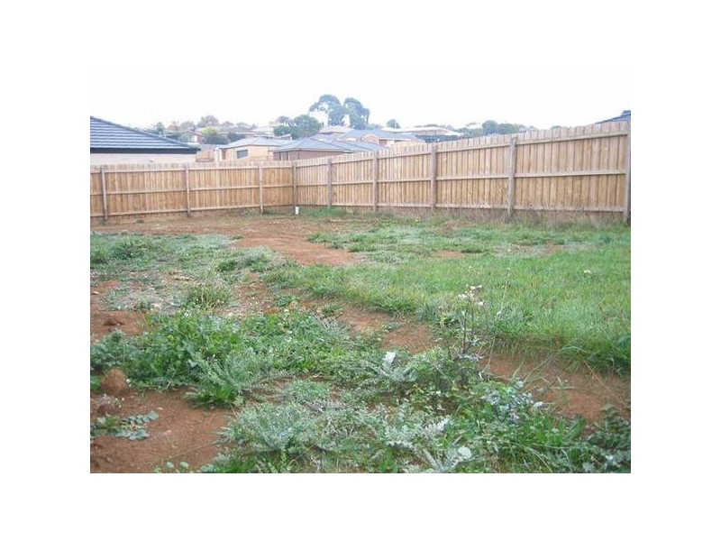 22 Blaxland Crescent, Warragul VIC 3820