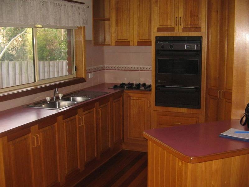 76 North Road, Warragul VIC 3820