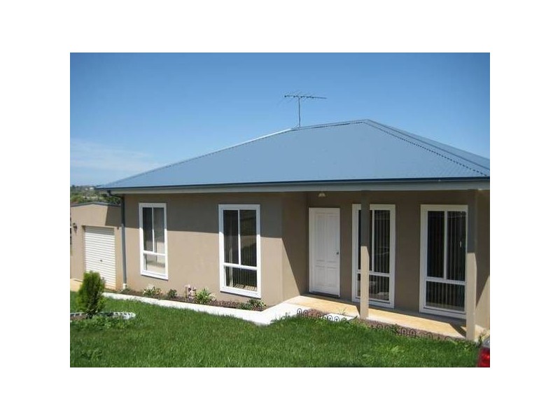 1/25 Henshall Street, Warragul VIC 3820