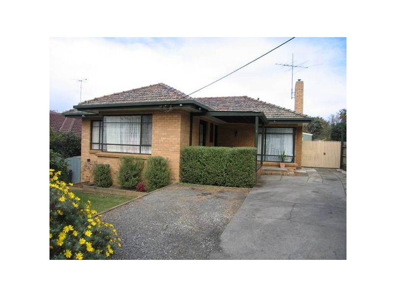 2 Inverness Street, Warragul VIC 3820