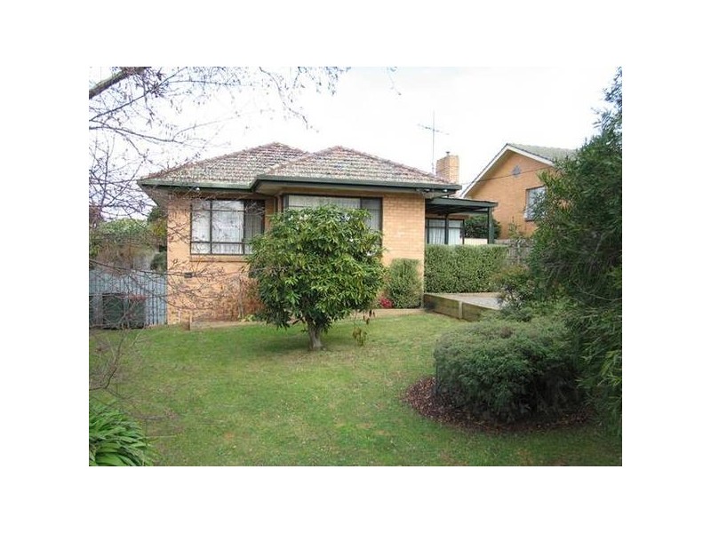 2 Inverness Street, Warragul VIC 3820