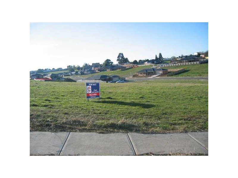 76 Munro Street, Warragul VIC 3820