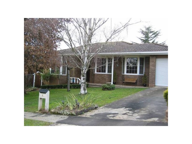 Alexander Street, Warragul VIC 3820