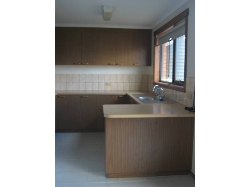 Hopetoun Road, Drouin VIC 3818