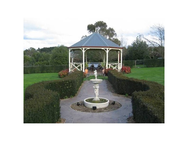 Martin Court, Warragul VIC 3820