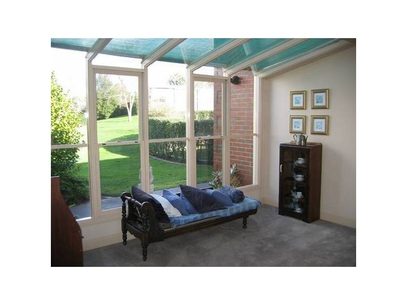 Martin Court, Warragul VIC 3820