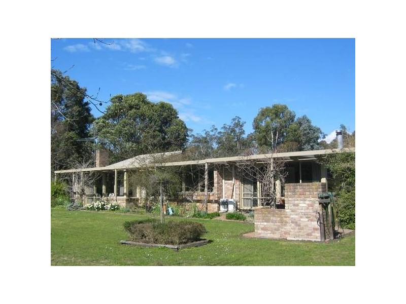 125 Forest Road,, Labertouche VIC 3816