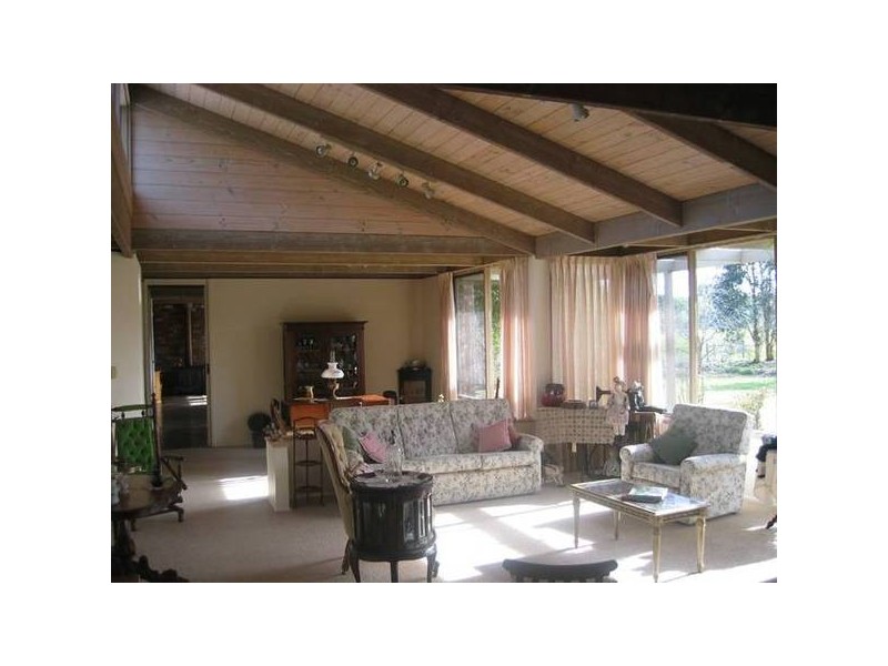 125 .forest Road,, Labertouche VIC 3816