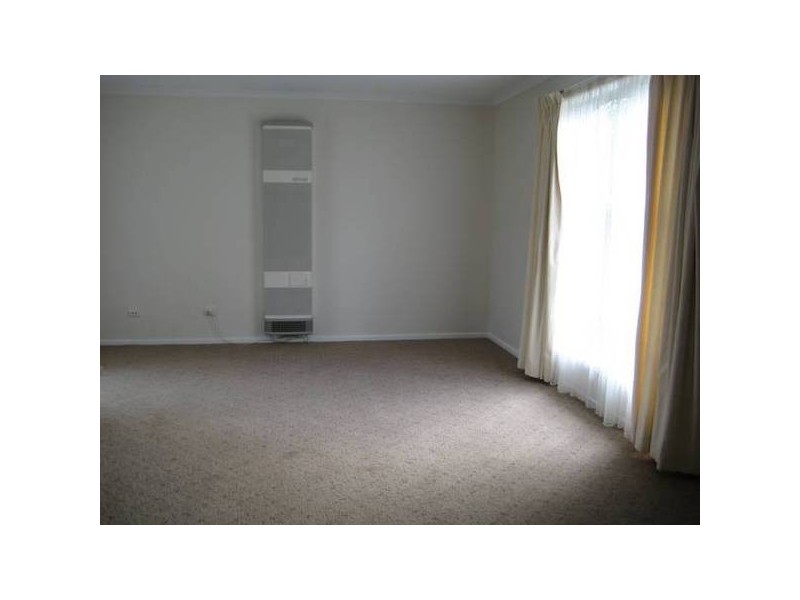 19 Caton Street, Warragul VIC 3820