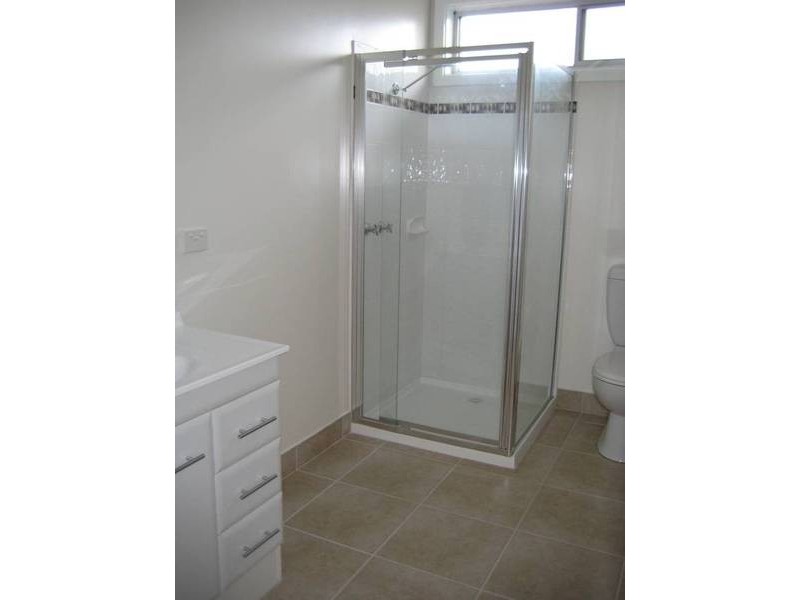 19 Caton Street, Warragul VIC 3820