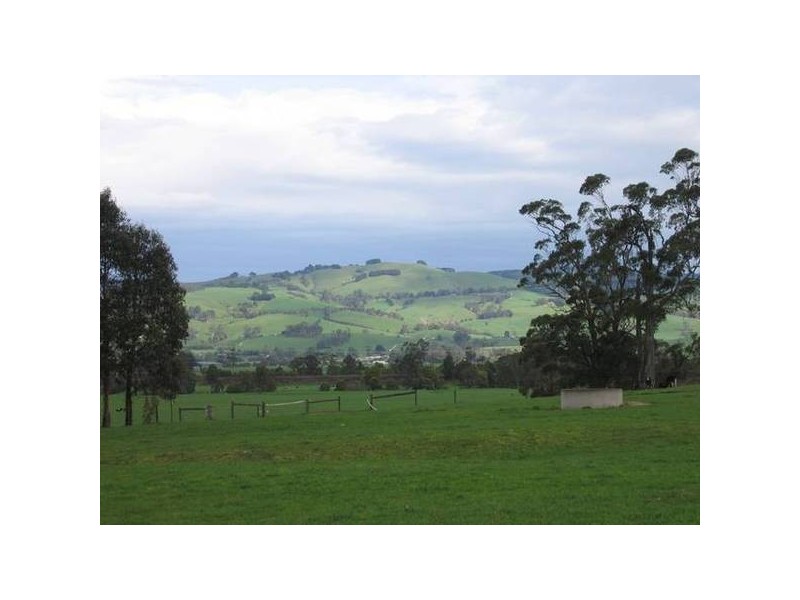2 Little Moe River Road, Yarragon VIC 3823