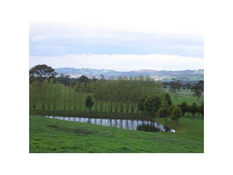 2 Little Moe River Road, Yarragon VIC 3823