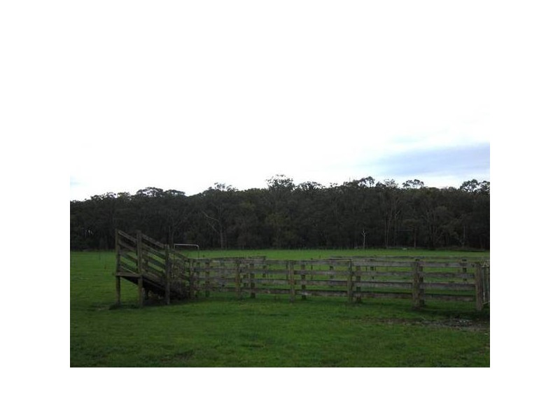 2 Little Moe River Road, Yarragon VIC 3823