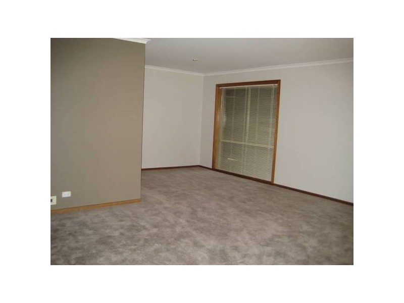 17 Windhaven Court, Warragul VIC 3820