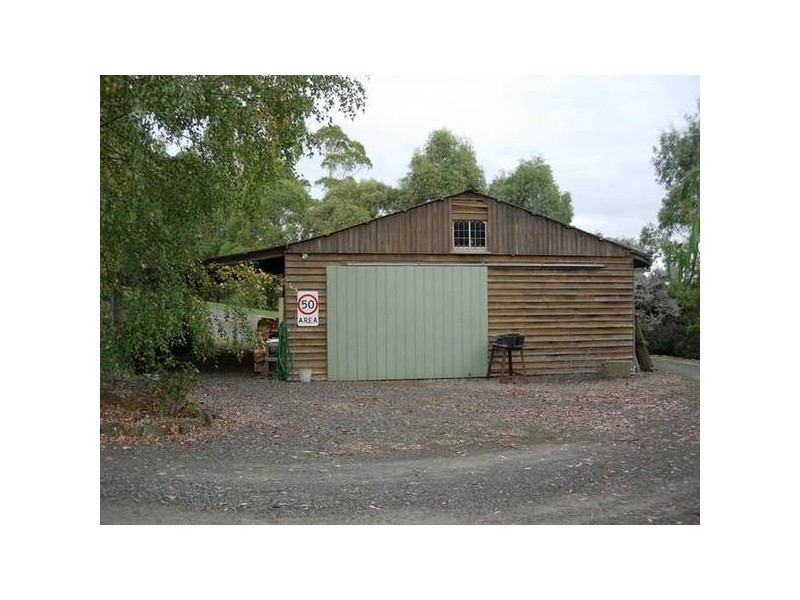 47 Mackintosh Road, Neerim South VIC 3831