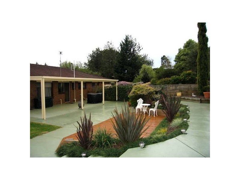 2 Bellamy Close, Warragul VIC 3820