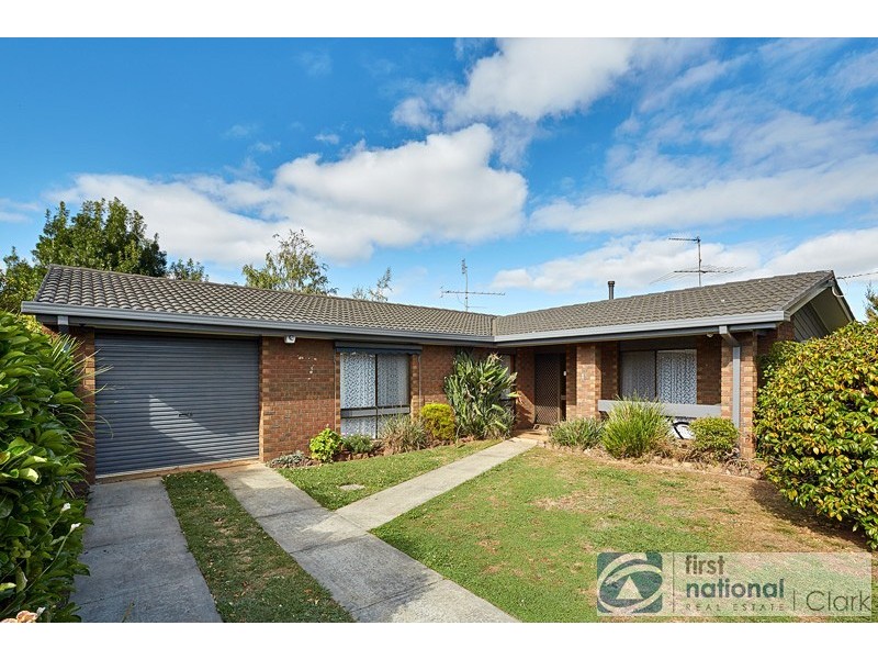 7 Cambridge Drive, Warragul VIC 3820