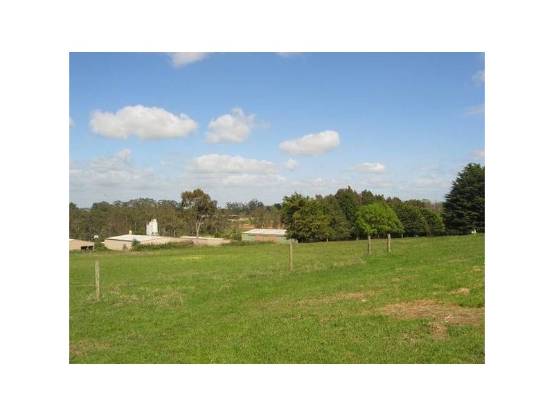 2 Wellwood Road, Drouin VIC 3818