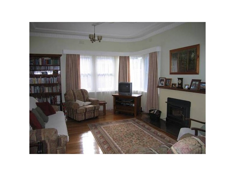 14 Windsor Avenue, Warragul VIC 3820