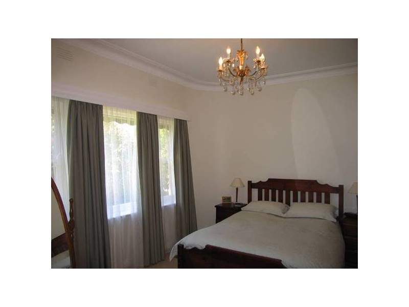 14 Windsor Avenue, Warragul VIC 3820