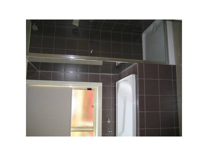 10 Lawrence Road, Drouin VIC 3818