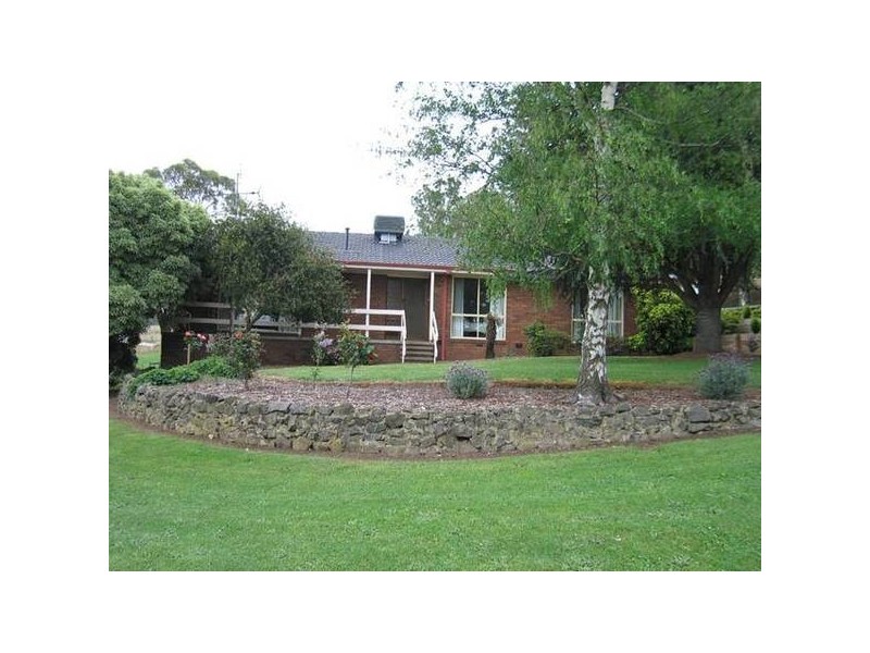 11 Jindivick Road, Neerim South VIC 3831