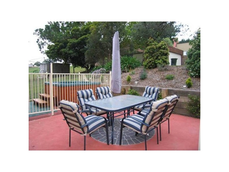 11 Jindivick Road, Neerim South VIC 3831