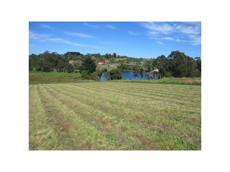 23 Fernery Boulevard, Warragul VIC 3820